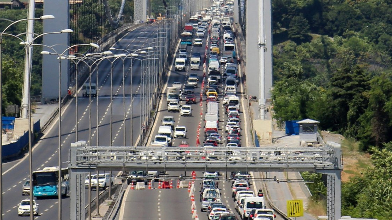 Otoyol ücretini ödemeden geçenlere yönelik yönetmelik maddesinde değişiklik