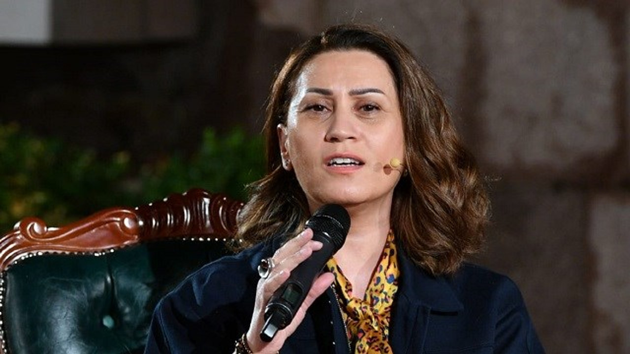 Azerin'den 'Bozkurt' selamı