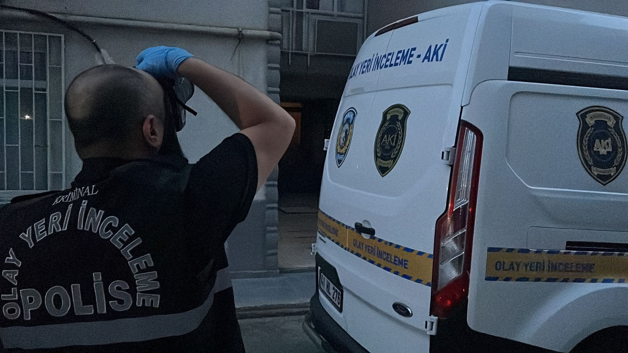 Eşi ve 2 çocuğunu gözünü kırpmadan vurdu!