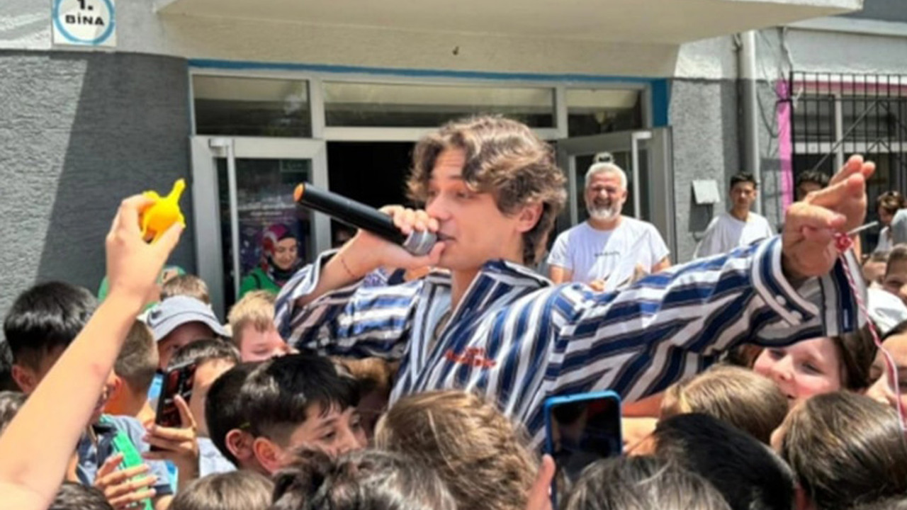 Okulda 'Çakal' konserine soruşturma!