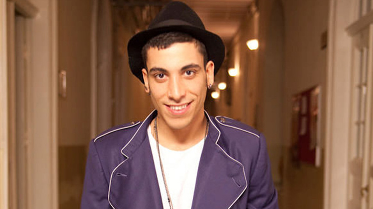 Can Bonomo'nun şiirleri Cash on the Table müzayedesinde