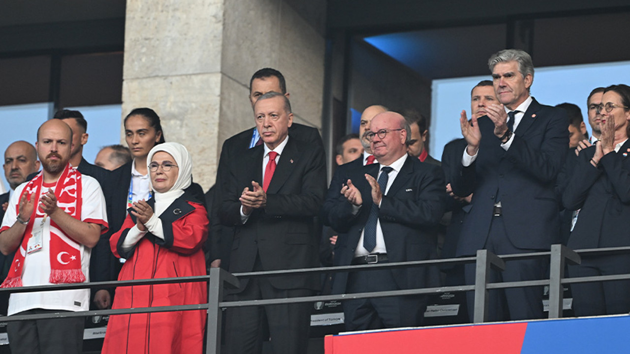 Cumhurbaşkanı Recep Tayyip Erdoğan, Türkiye - Hollanda maçını izledi