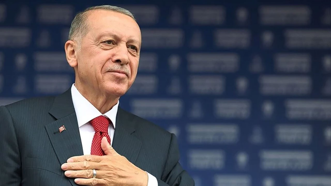 Cumhurbaşkanı Erdoğan programını iptal etti! Milli maçı tribünden izleyecek