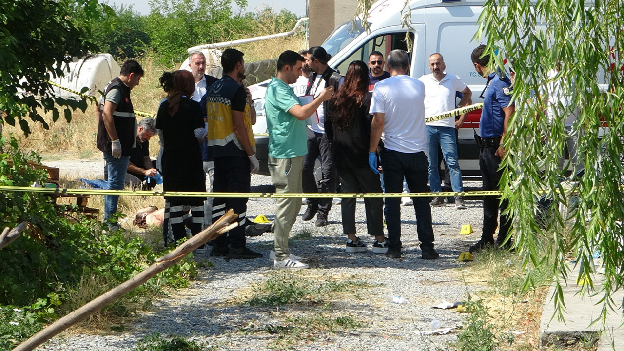 Cinayetten 12 gün sonra teslim oldu!