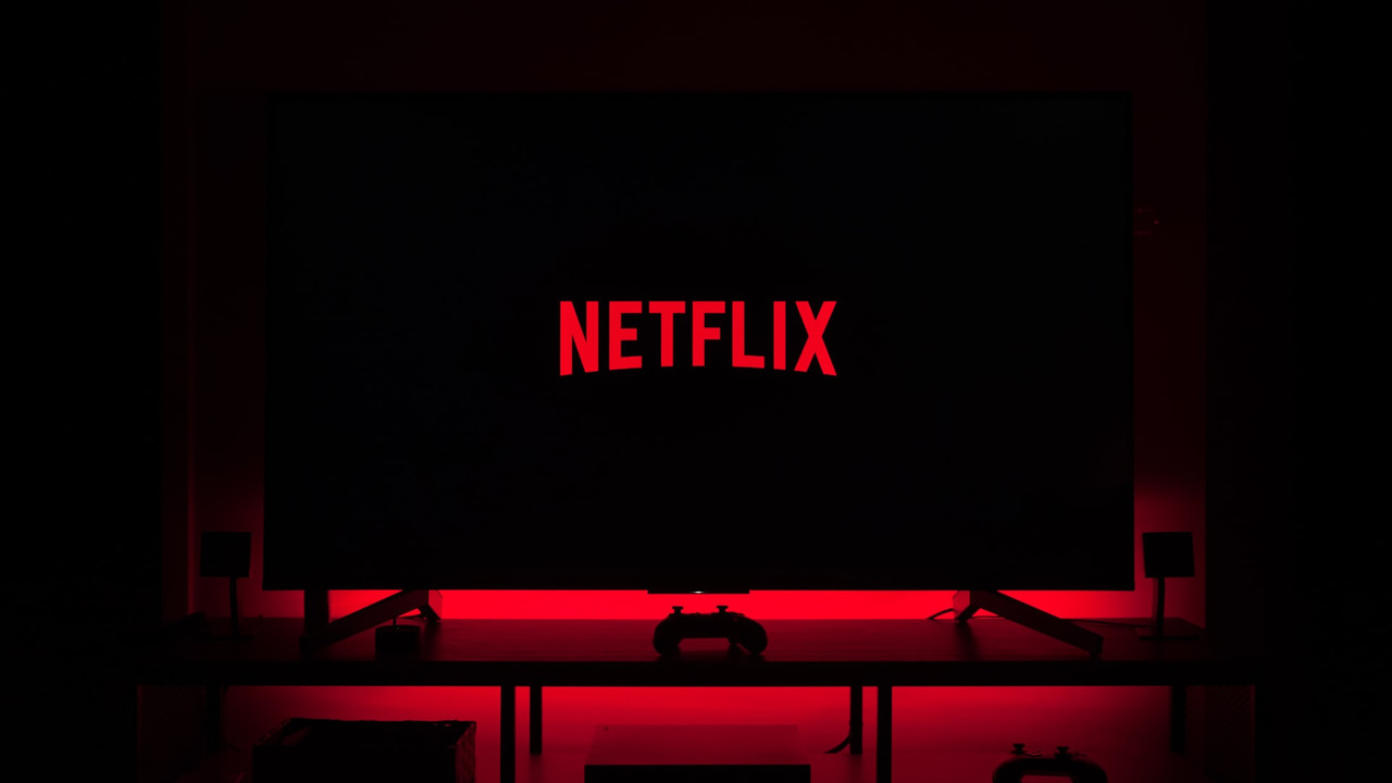Netflix'e zam mı geldi, ne kadar oldu? Netflix öğrenci planı var mı ne kadar, kaç TL? Yeni zamlı Netflix fiyatları