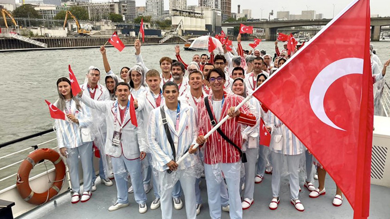 Türkiye'nin Olimpiyat kombini eleştiri yağmuruna tutuldu: Ahmet Hakan'dan Vakko yorumu