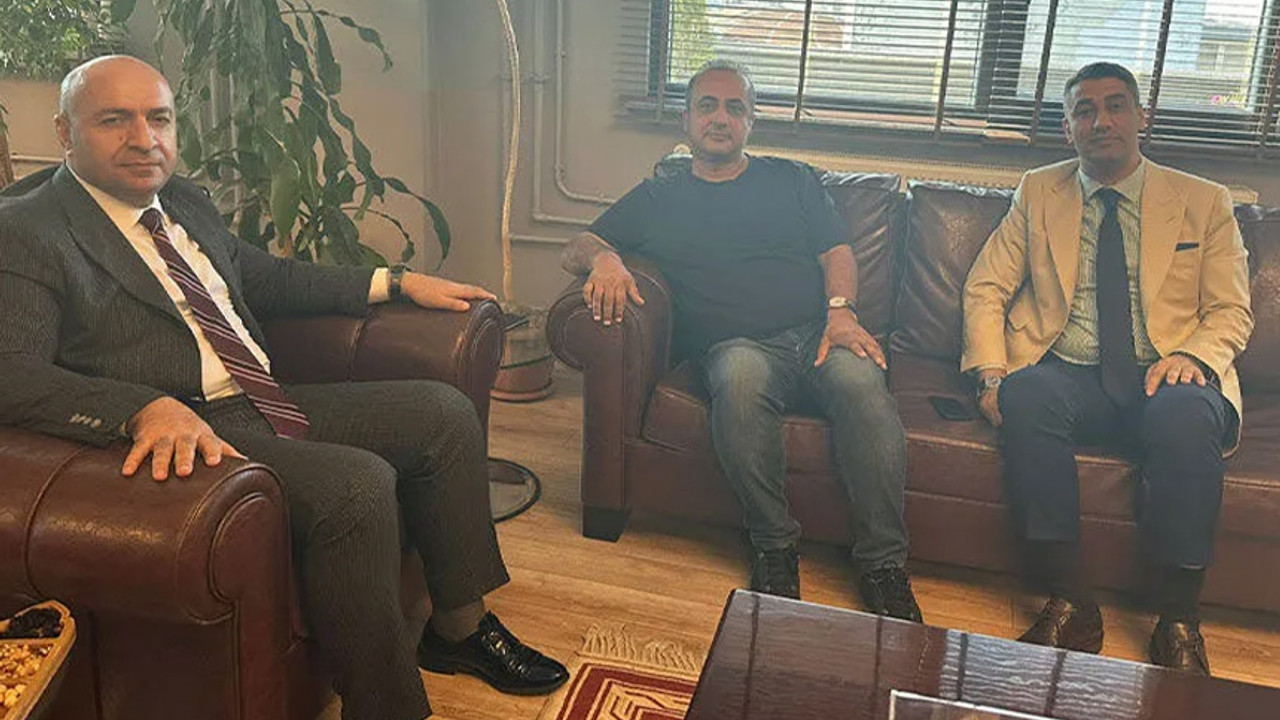 Ekol TV'den Bayrampaşa Kaymakamı'na 'Hayırlı olsun' ziyareti