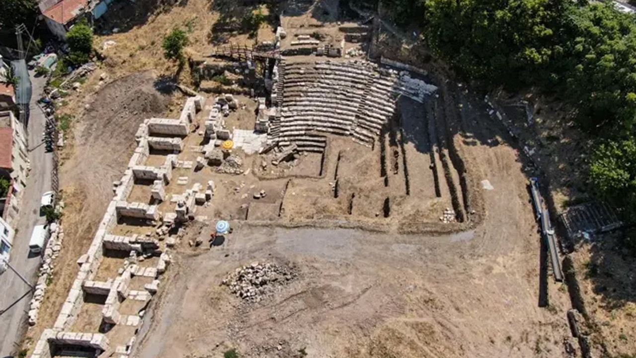 Türkiye'nin ikinci Efes'i olacak! Kazıldıkça tarih fışkırıyor