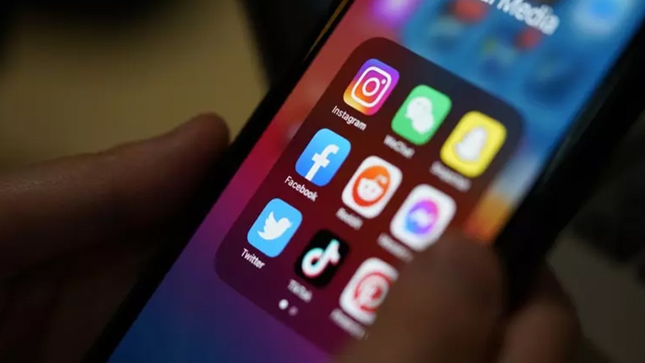 Instagram ne zaman açılacak? Bakandan yeni açıklama