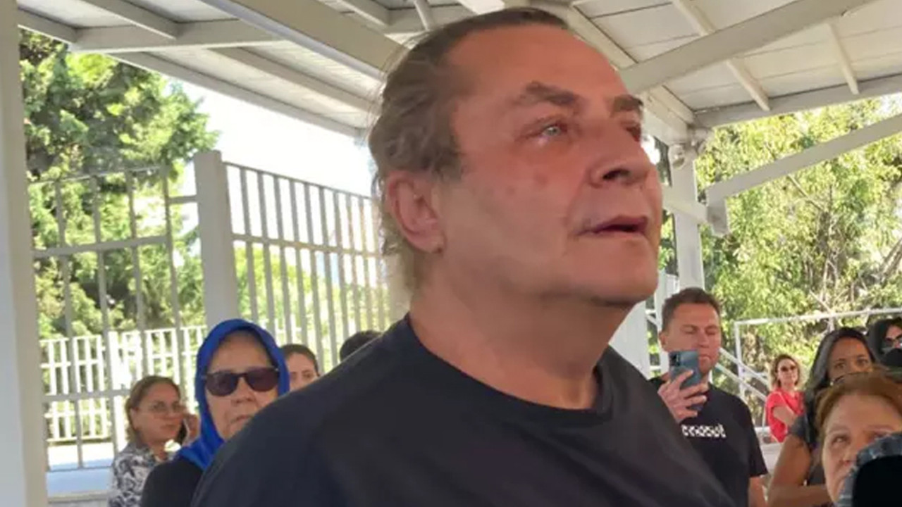 Armağan Çağlayan'dan duygulandıran veda!