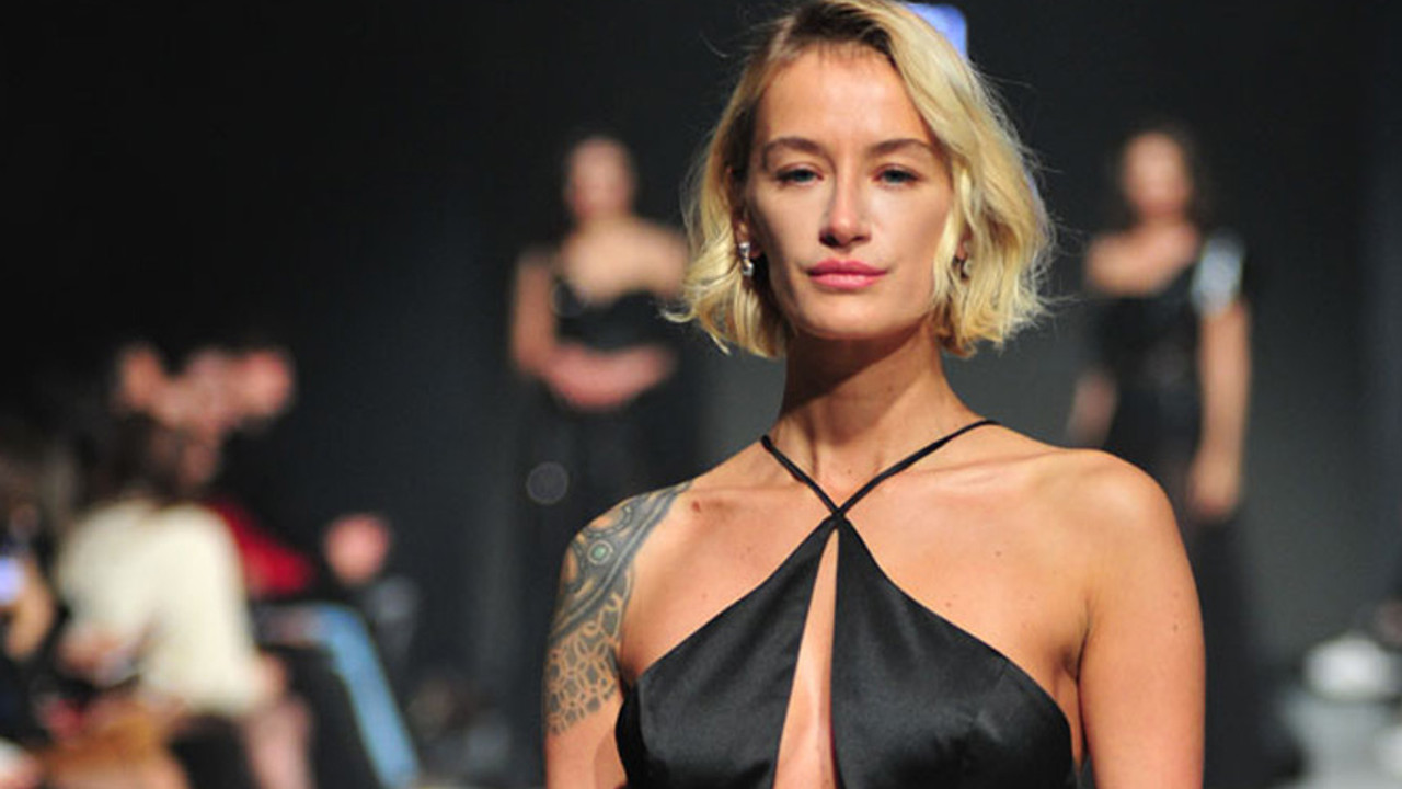 Didem Soydan'dan cesur pozlar! Çırılçıplak...