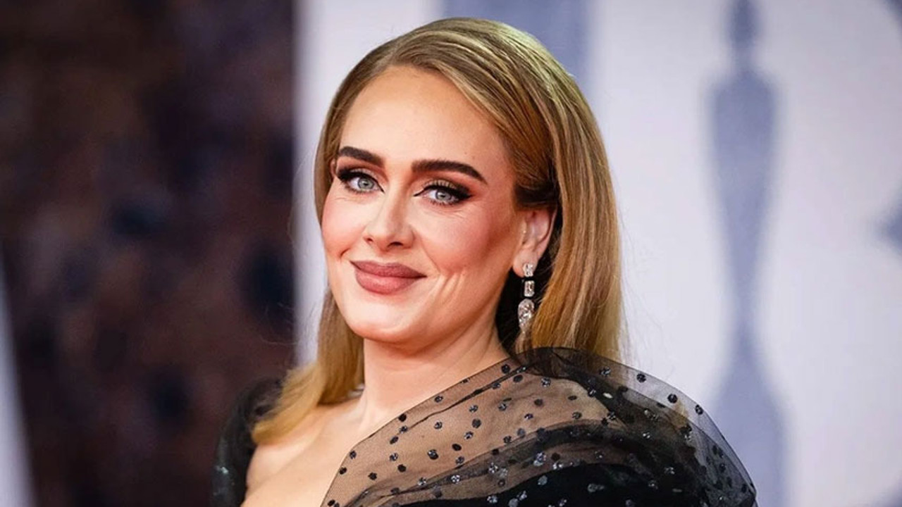 Adele müziğe ara mı veriyor? Ünlü şarkıcıdan sevenlerini üzen haber