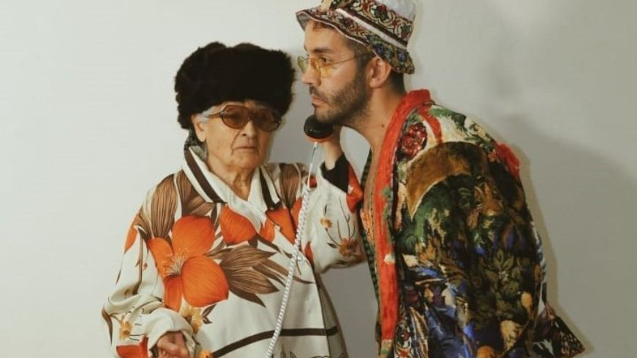 Oğluna 10 gün önce modellik yapmıştı! Melisa nineden acı haber