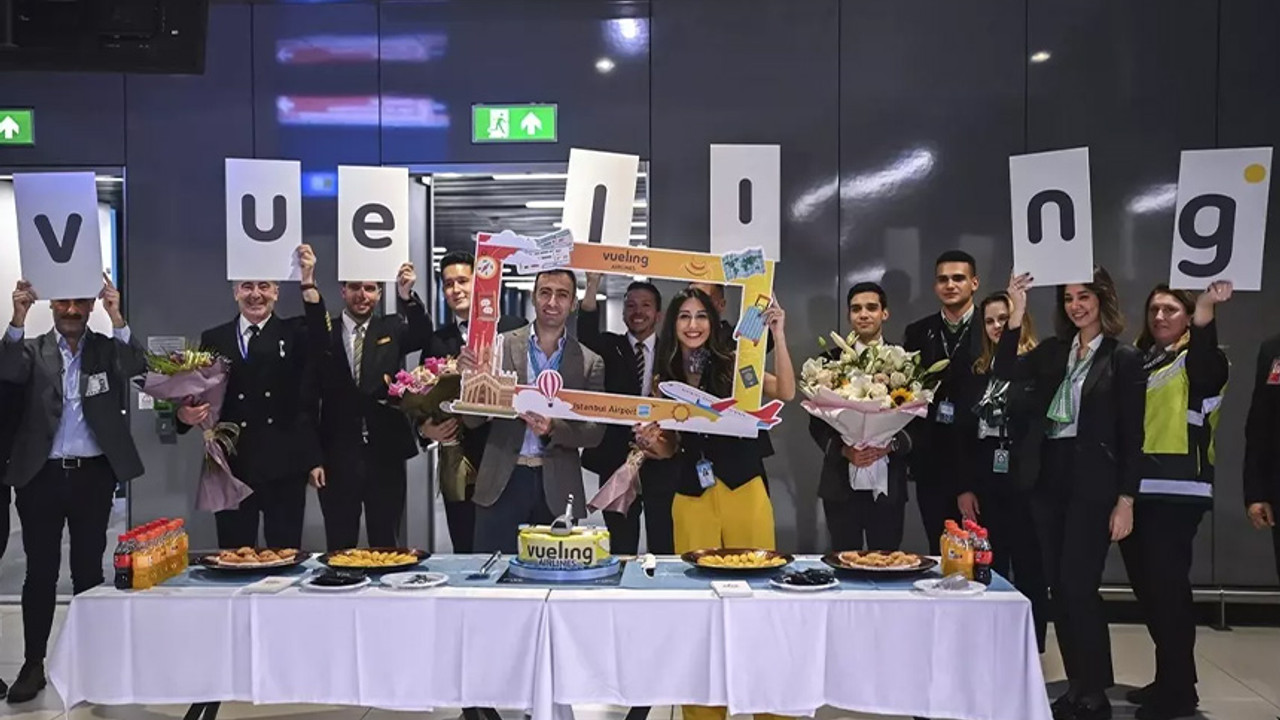 İstanbul Havalimanı'na ilk uçuşunu gerçekleştirdi!