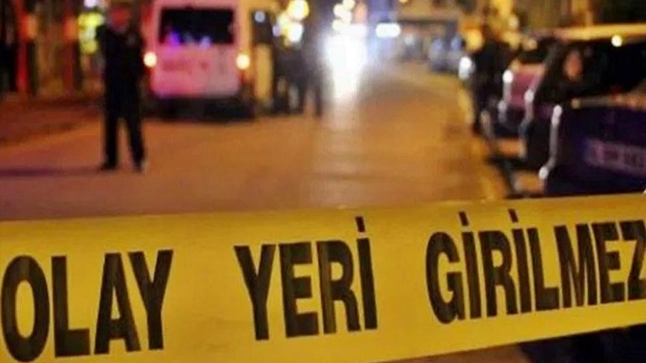 Karısını boğarak öldürdü, polisi aradı