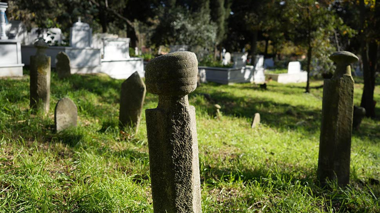 İstanbul'da ilginç olay, Eyüpsultan Belediyesi borcuna karşılık mezarlık verdi