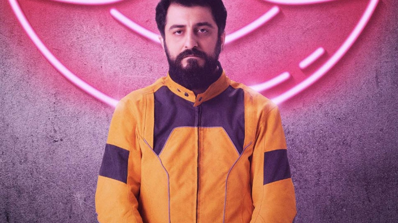 Röportaj Adam'dan korsan yayın açıklaması