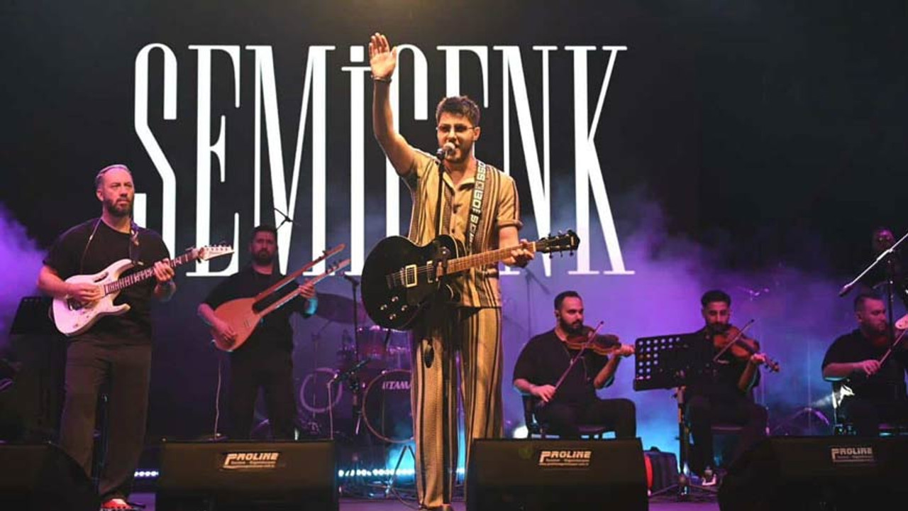 Semicenk konserinde ortalık karıştı! Tam 300 bilet...
