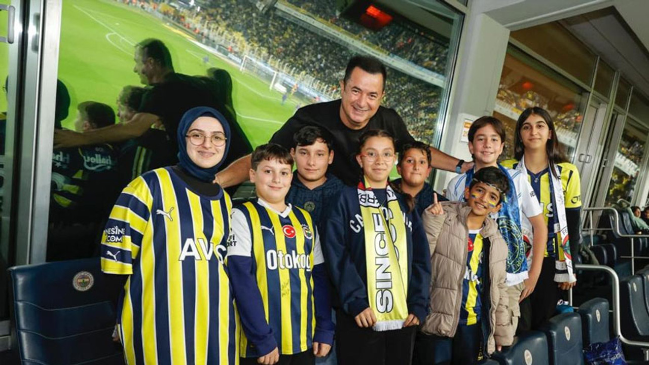 Acun Ilıcalı, çocukların dileklerini yerine getirdi