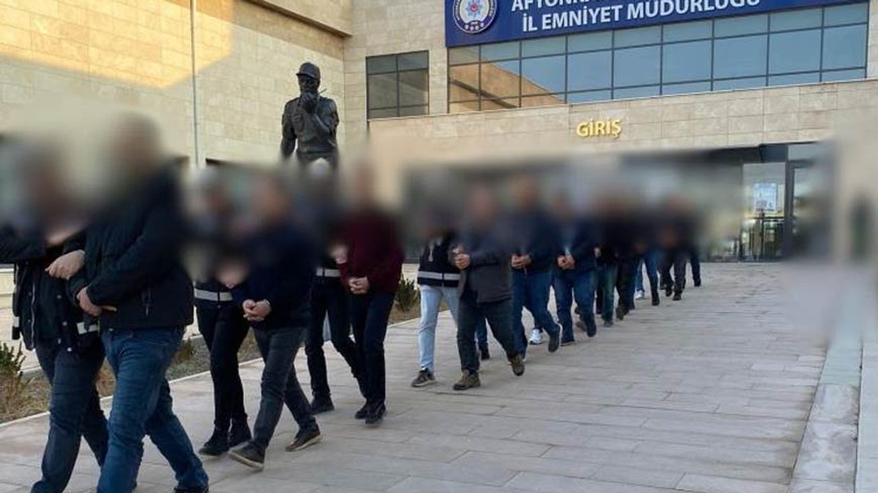 FETÖ’ye 'Kıskaç' operasyonu: Çok sayıda kişi gözaltına alındı