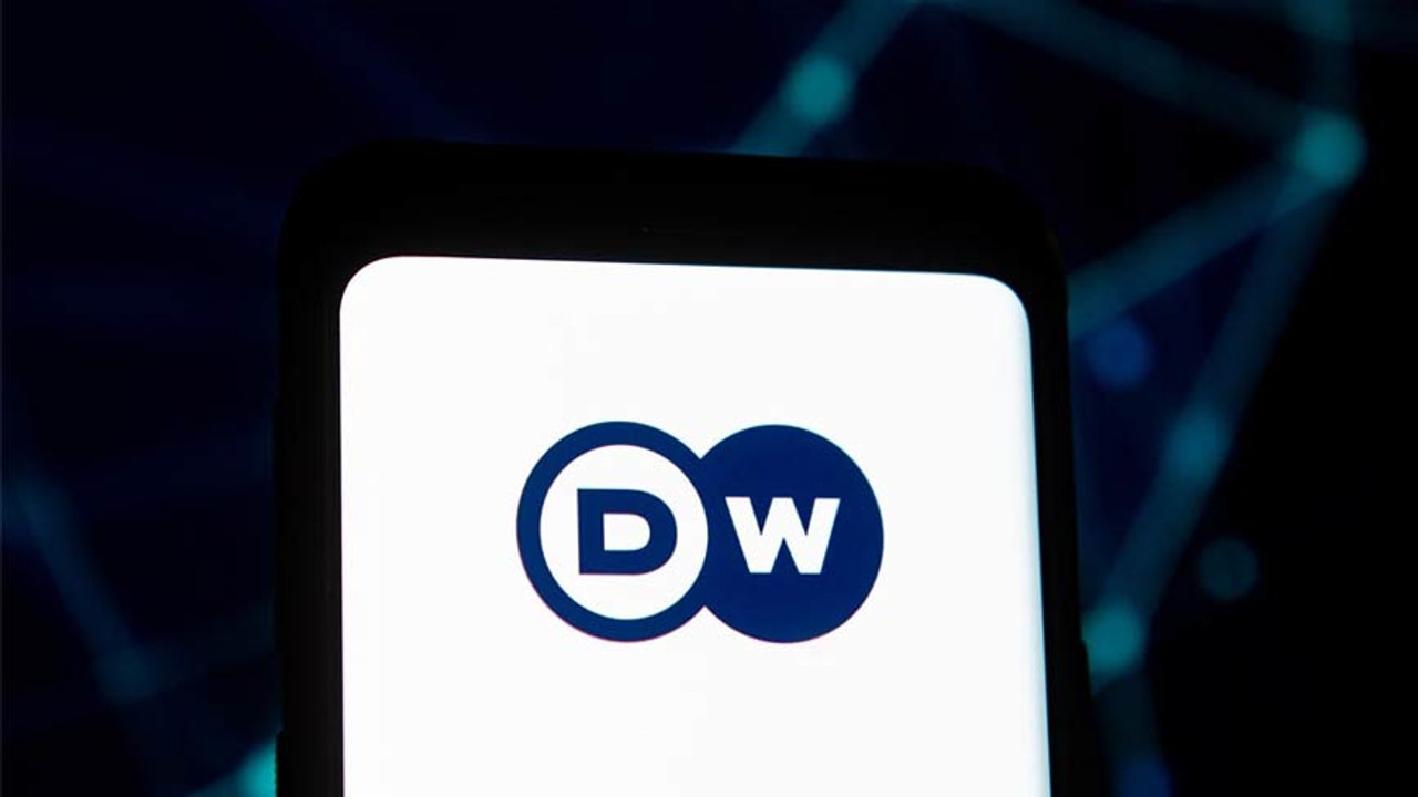 DW Türkçe'de büyük şok! İstifa ettiğini sosyal medyadan duyurdu