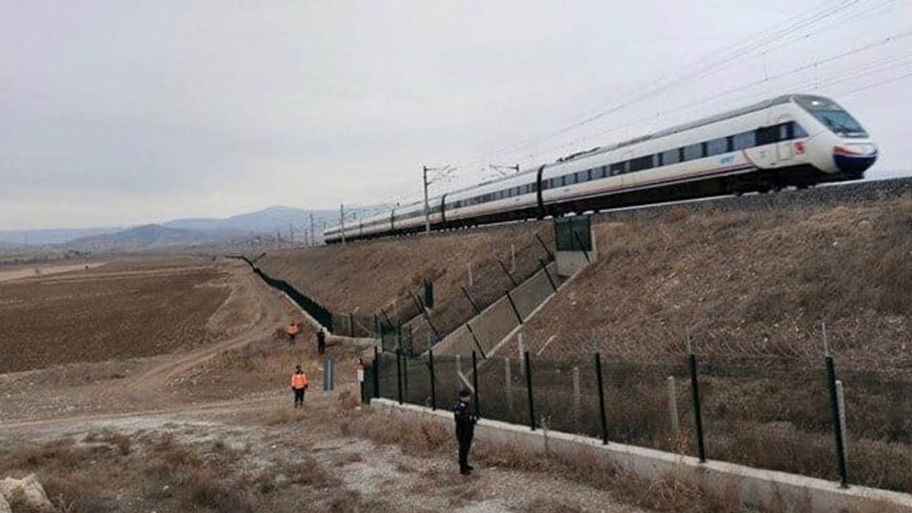Jandarma 227 personelle 137 kilometrelik YHT hattını kontrol etti