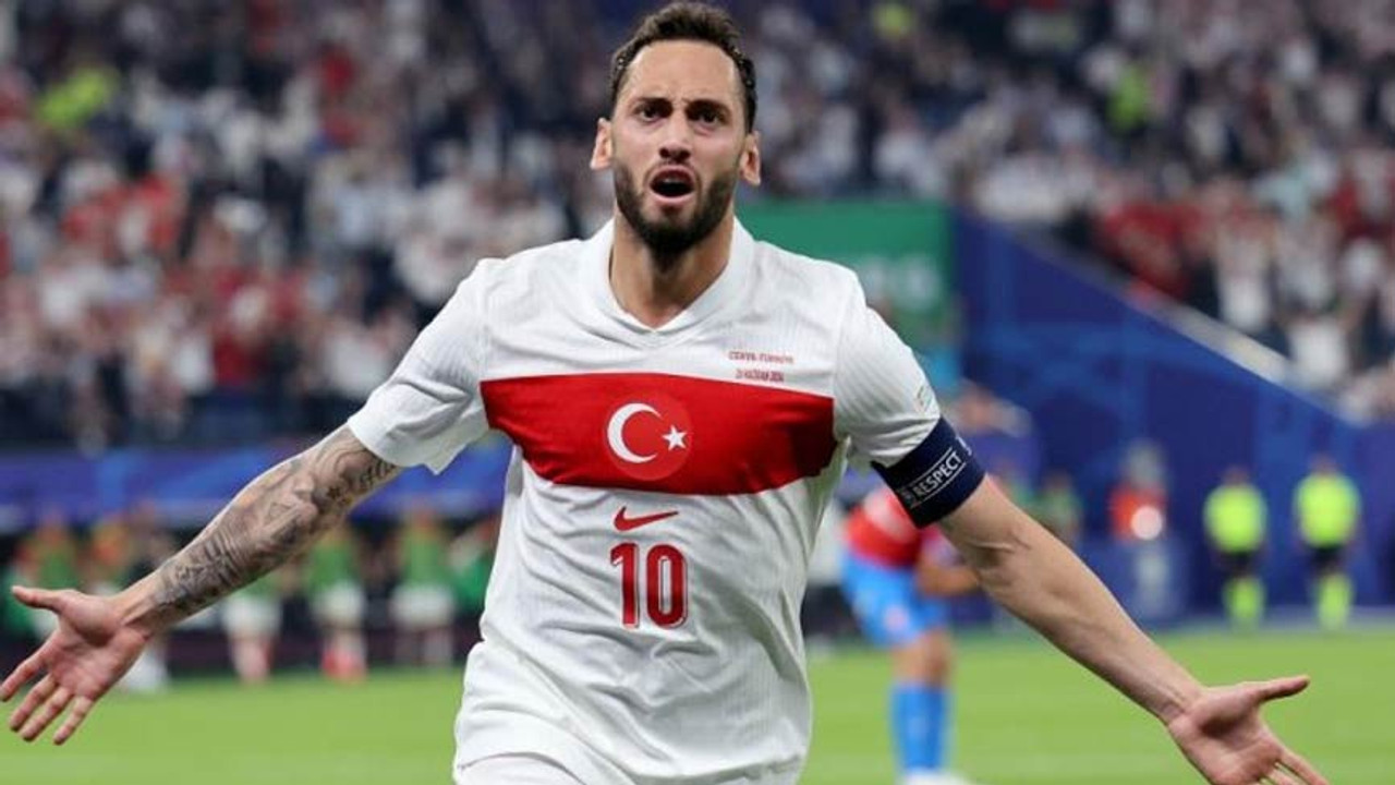 FIFA Futbol Ödülleri'nin adayları açıklandı! Hakan Çalhanoğlu da listeye girdi