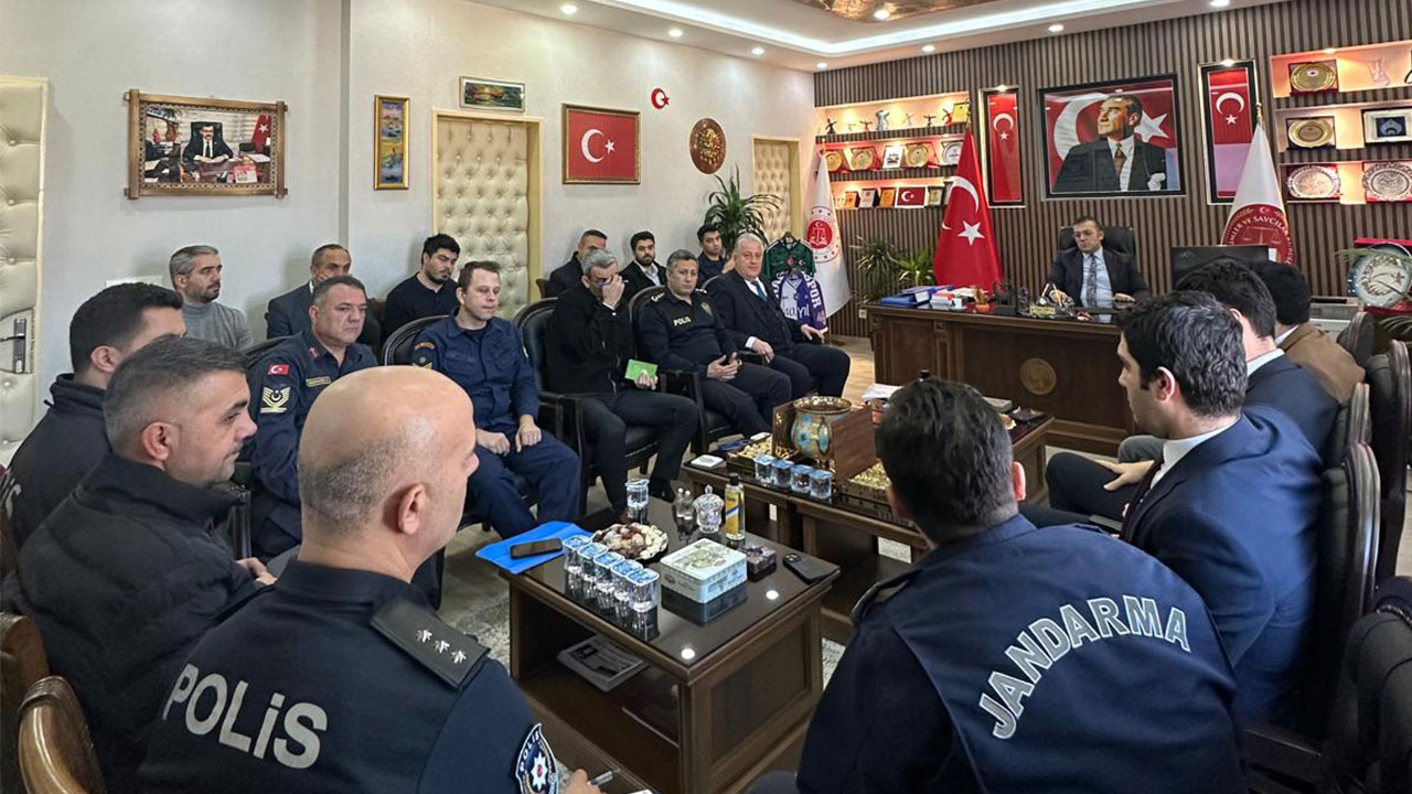 Çatalca Adliyesi’nde Adli Kolluk Yıl Sonu Değerlendirme Toplantısı: Kaçak yapılarla ilgili kritik sözler