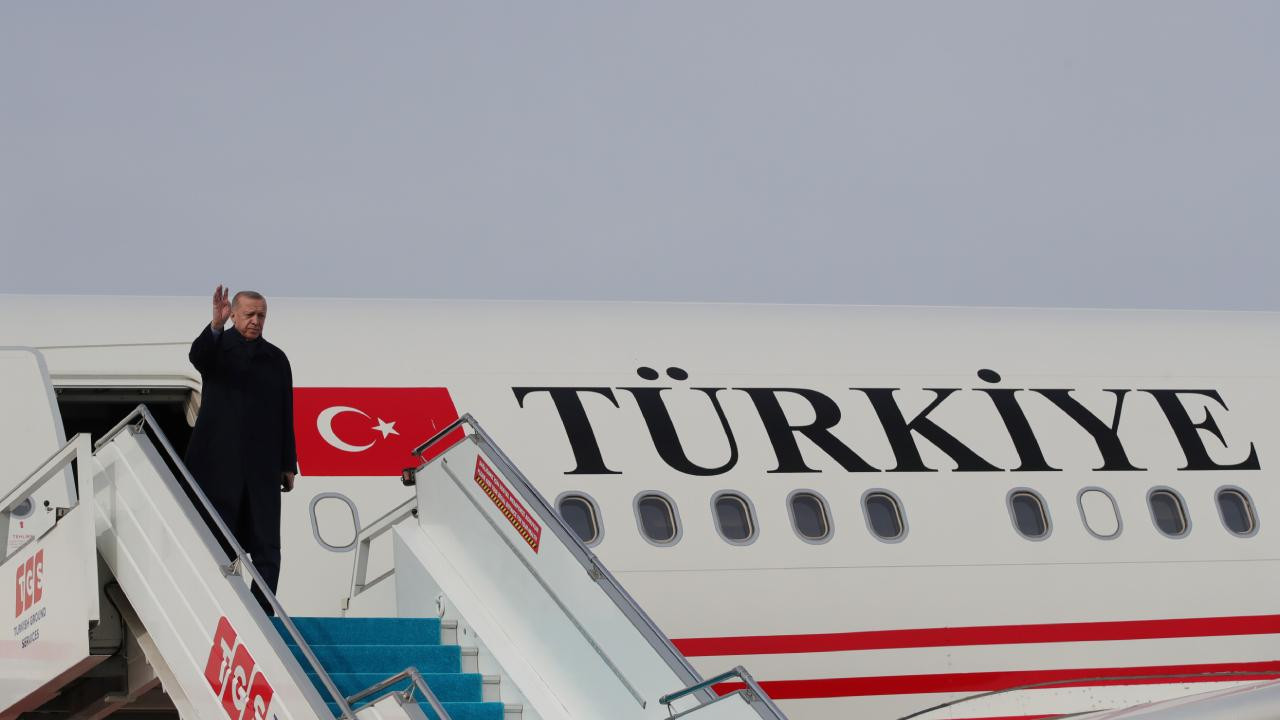 Cumhurbaşkanı Erdoğan Mısır’a gidiyor: D-8 Zirvesi’ne katılım sağlayacak!
