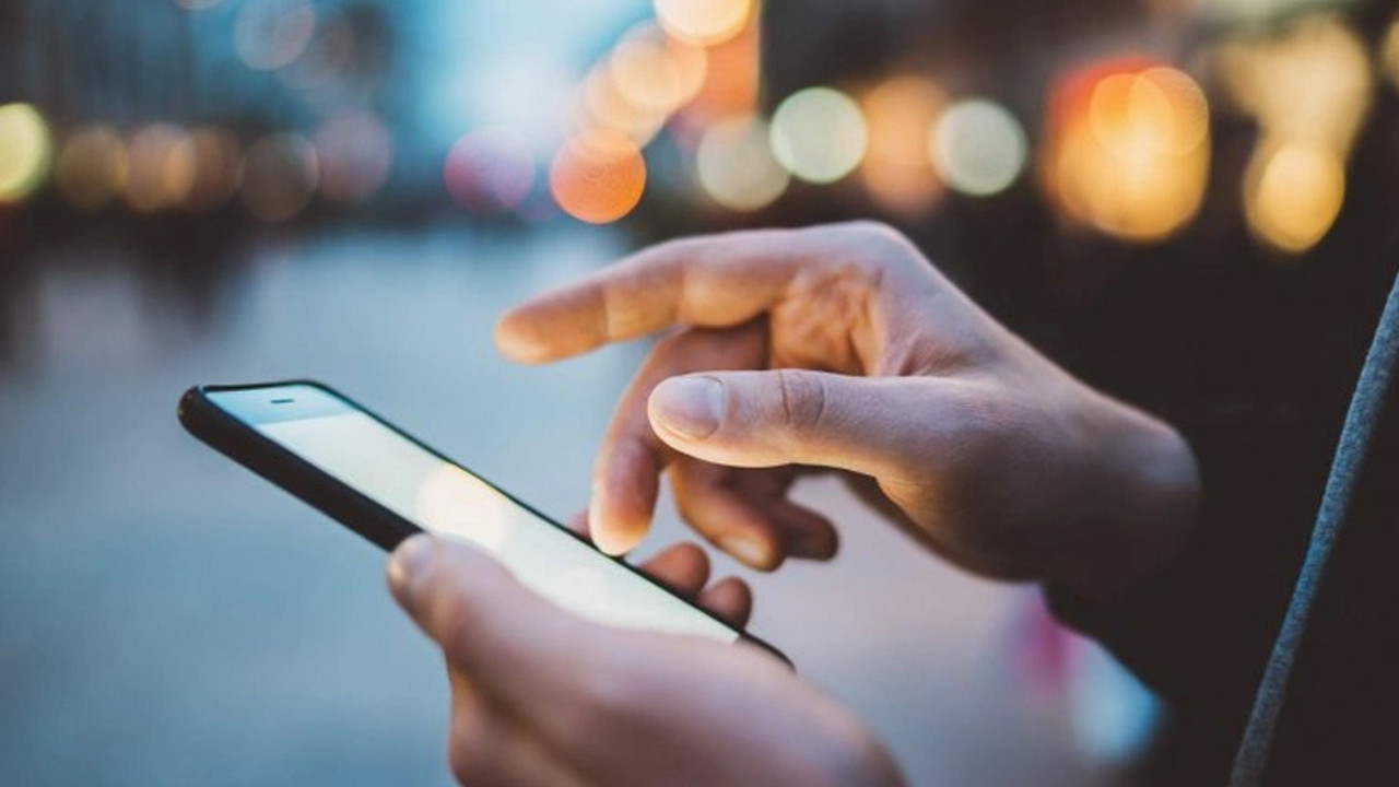 1 Ocak'tan itibaren geçerli olacak! Tüm telefon sahipleri bu ücreti ödeyecek