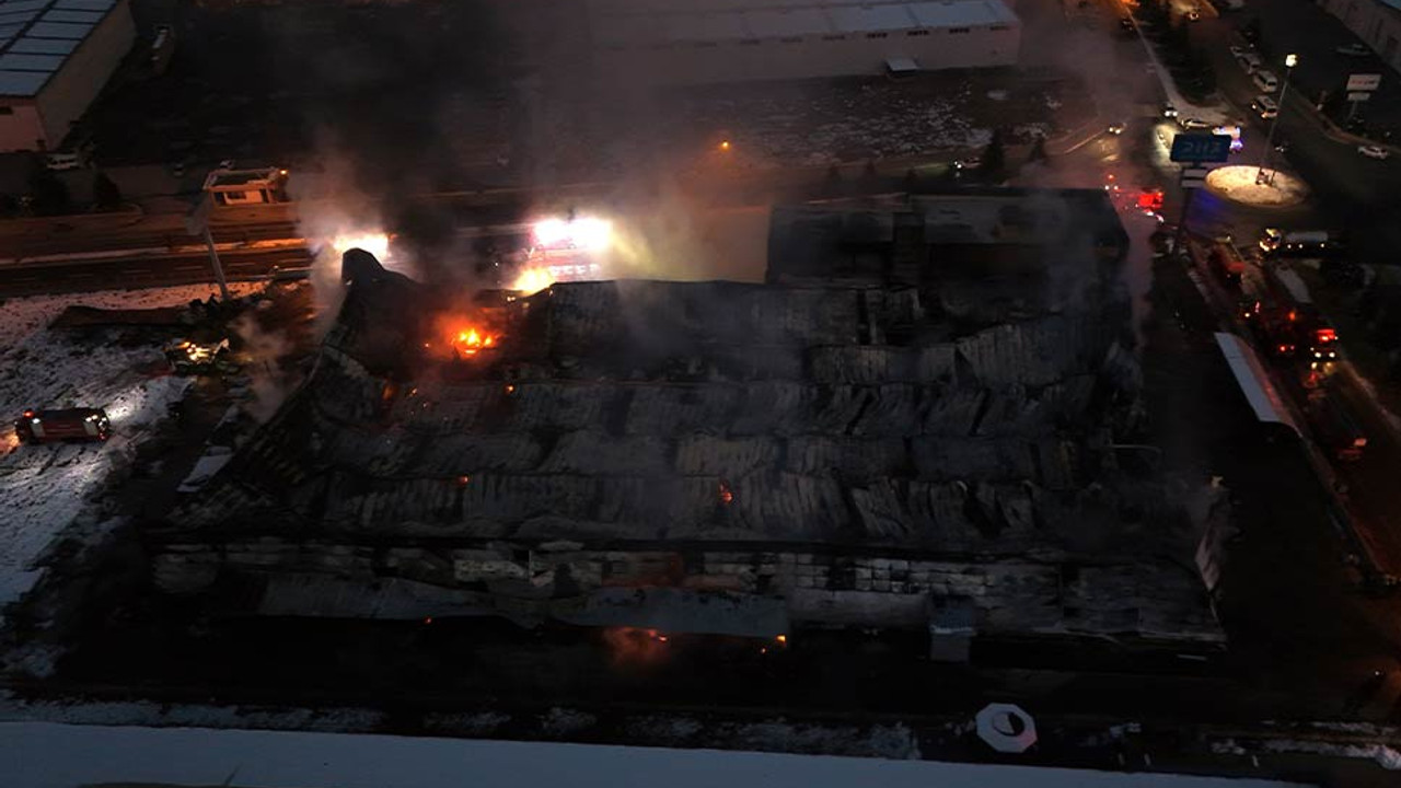 Kayseri'de mobilya fabrikasındaki yangında hayatını kaybedenlerin kimlikleri belli oldu