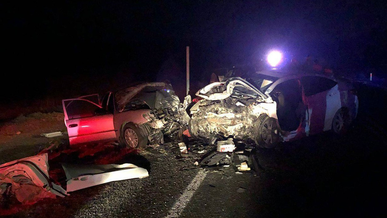 Eskişehir'de korkunç kaza: 4 kişi hayatını kaybetti