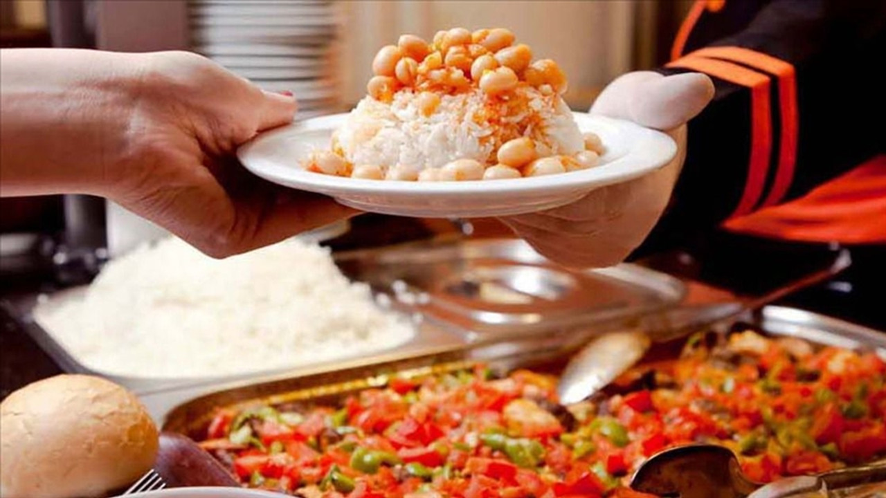 Yemek ücreti belli oldu! 2025 Günlük yemek parası ne kadar, kaç TL oldu?