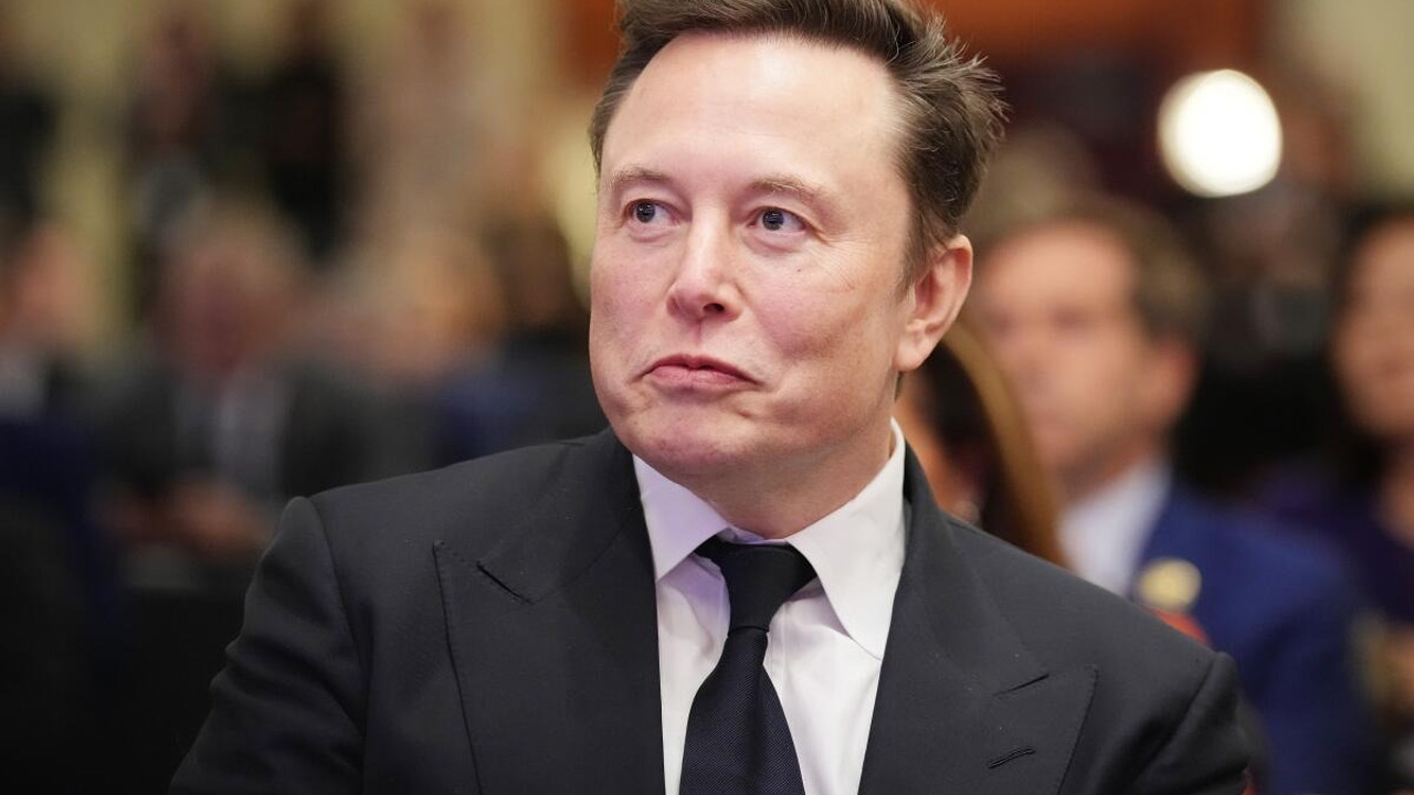 Elon Musk açık açık tehdit etti: Kavgayı başlatırlarsa derin devleti bitiririm