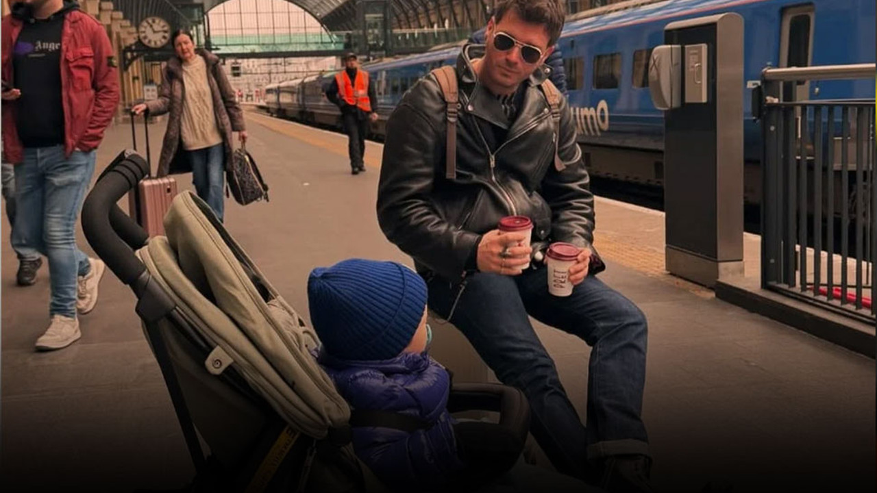 Kıvanç Tatlıtuğ, Londra fotoğrafıyla sosyal medyayı salladı