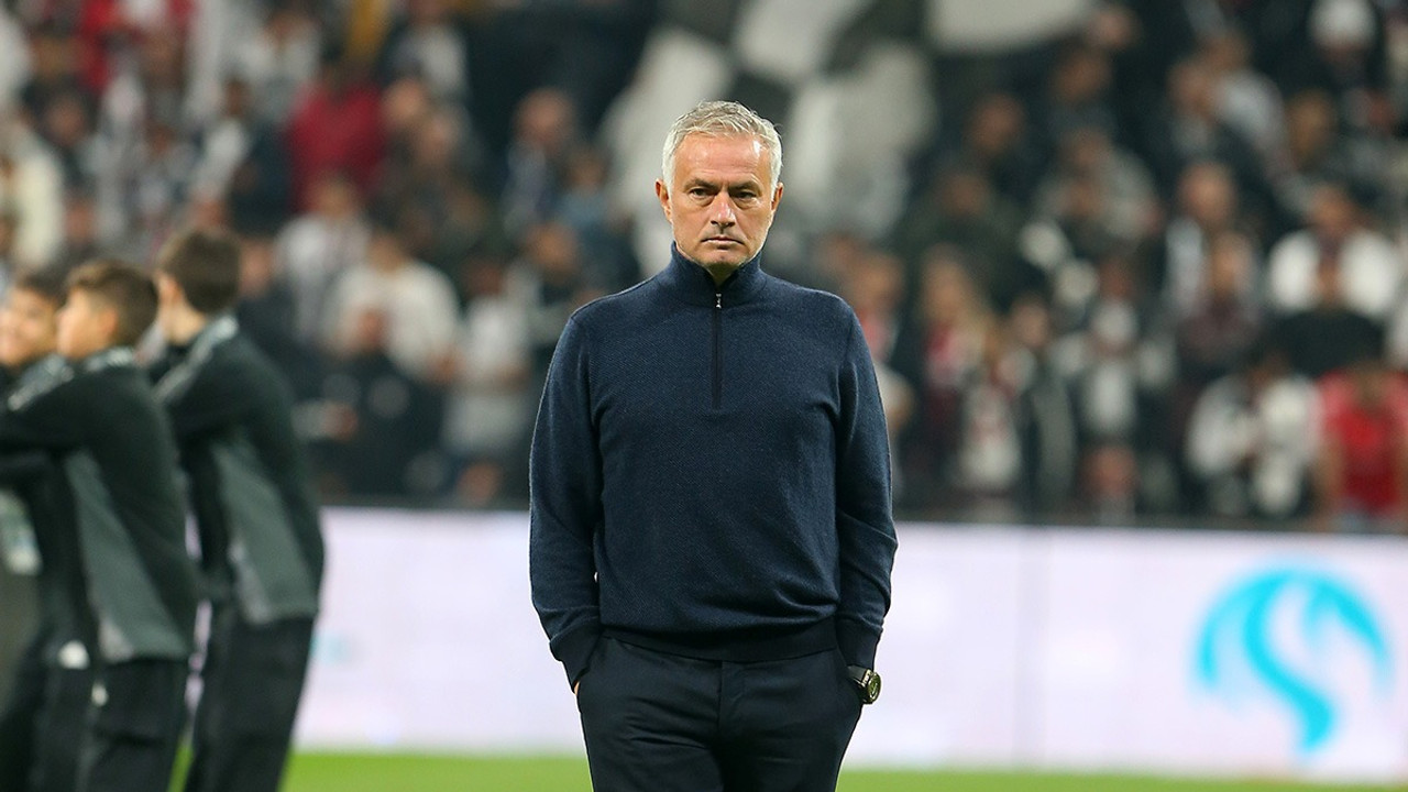 Fenerbahçe'den açıklama: Jose Mourinho ameliyat oldu!