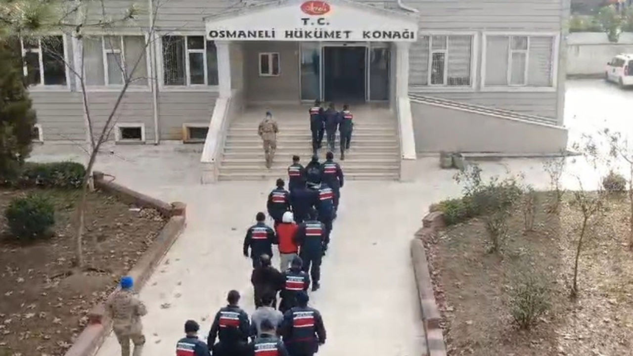 Bungalov Kiralama Çetesi çökertildi: 14 Kişi tutuklandı