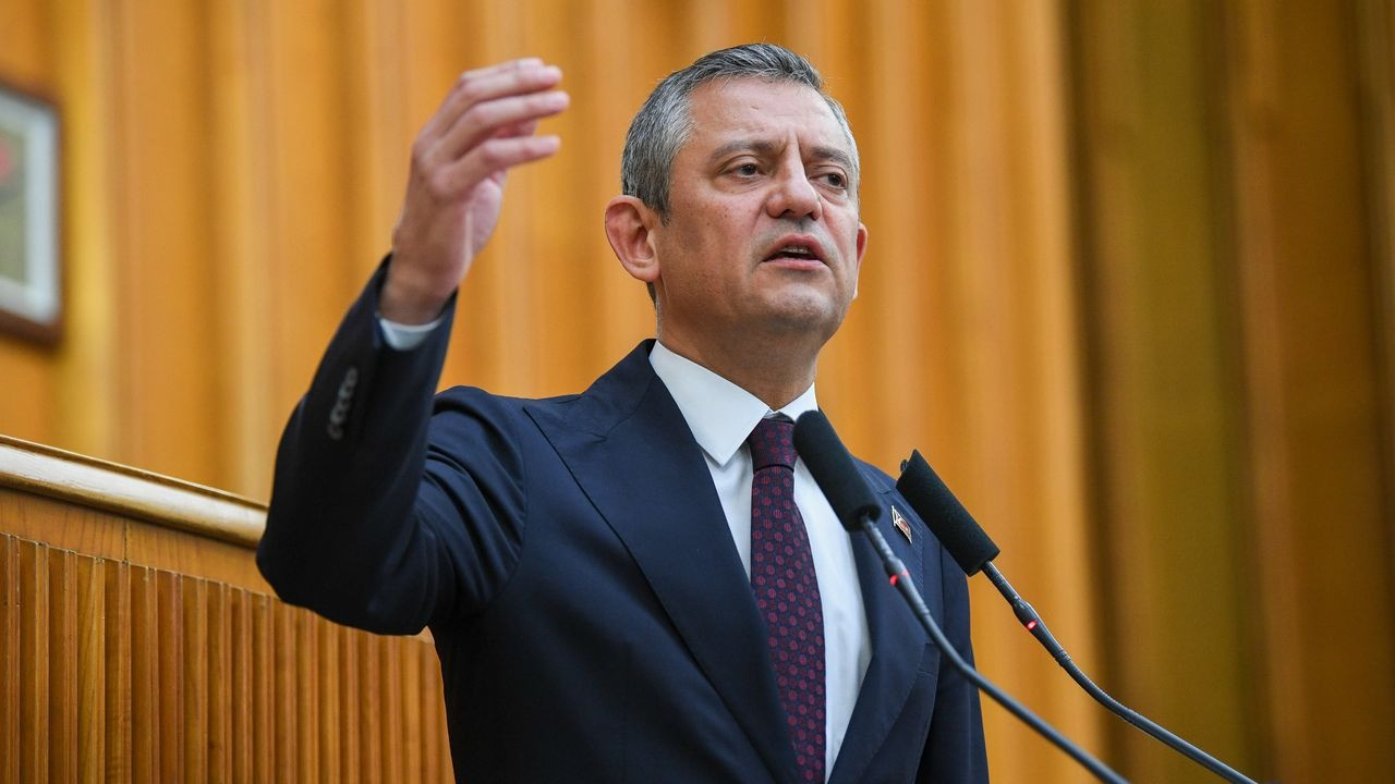 Özgür Özel'den asgari ücret açıklaması: CHP MYK olağanüstü toplanıyor