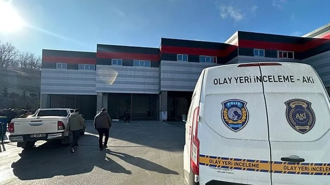 Lise öğrencisi stajyer genç, 5 metre yükseklikten betona çakıldı!