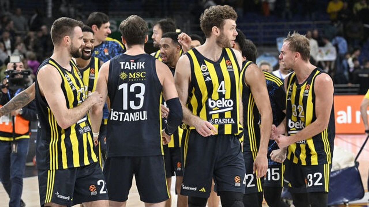 Fenerbahçe Beko deplasmanda Kızılyıldız'ı devirdi