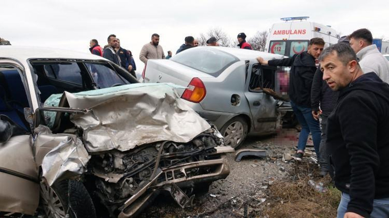 Isparta'da feci kaza: 1 ölü, 3 ağır yaralı
