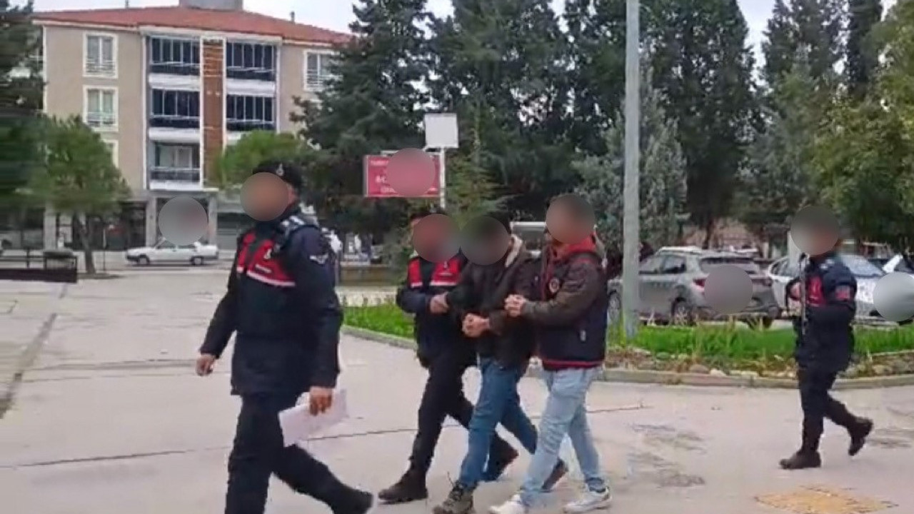 'Gizli servisten Komiser Kenan'dedi! Gerçek dedektiflere enselendi