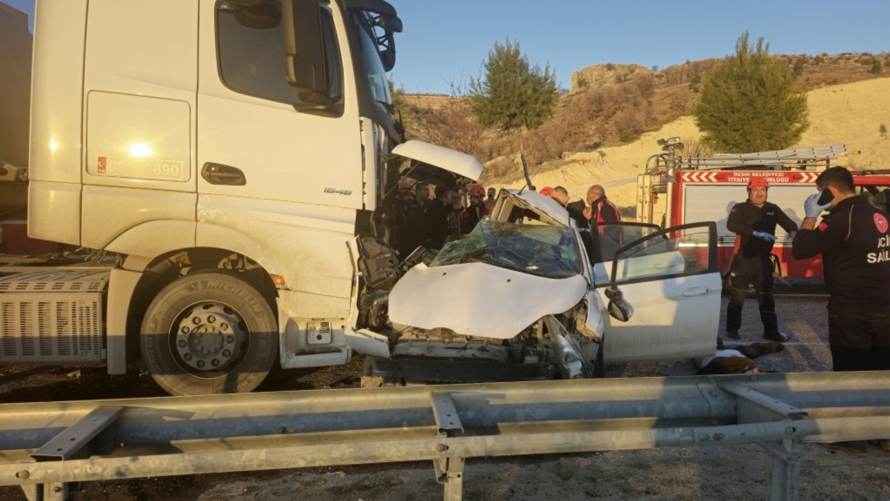 Adıyaman'da korkunç kaza: 3 vatandaş öldü, 4 yaralı