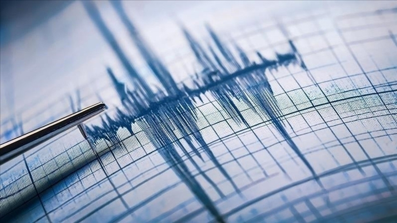 Marmara'da korkutan deprem! Çevre illerden hissedildi