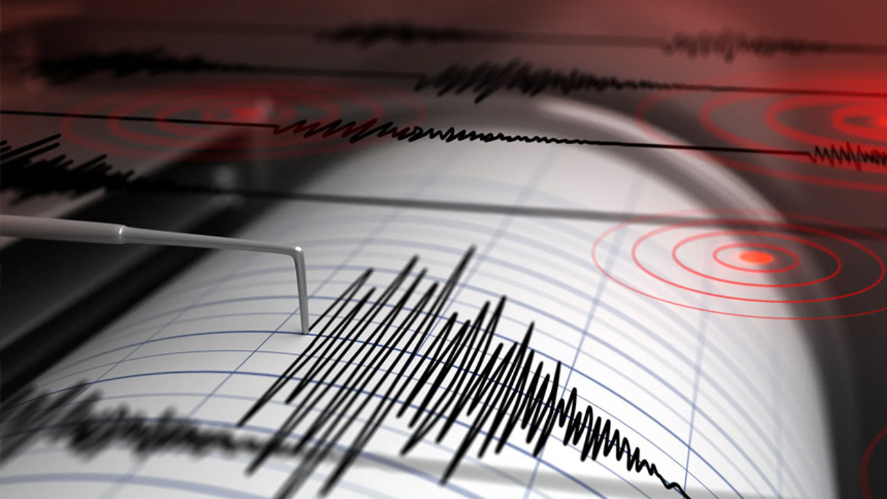 Muğla'da gece saatlerinde korkutan deprem!