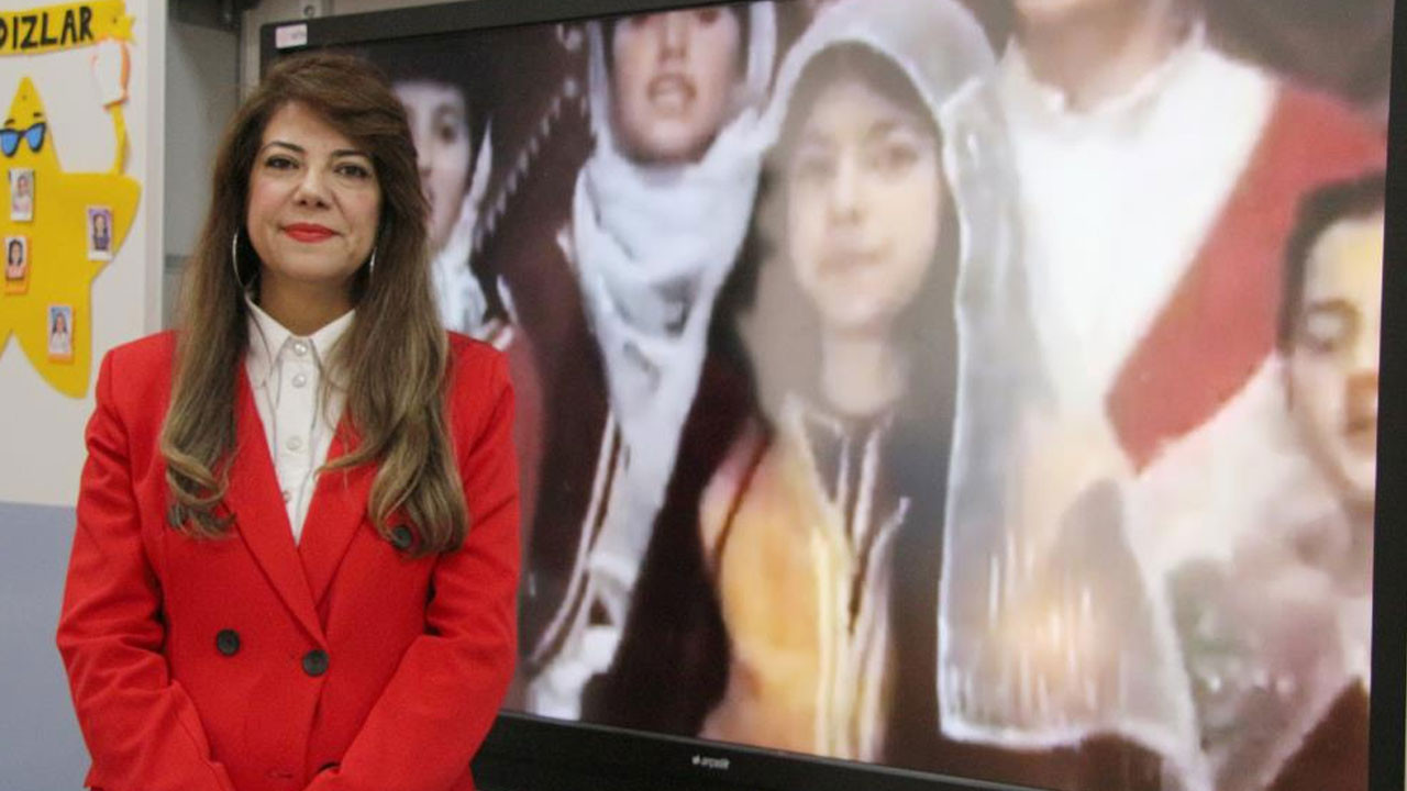 41 yıl önce TRT'de seslendirmişti! Aynı türküyü tekrar söyledi