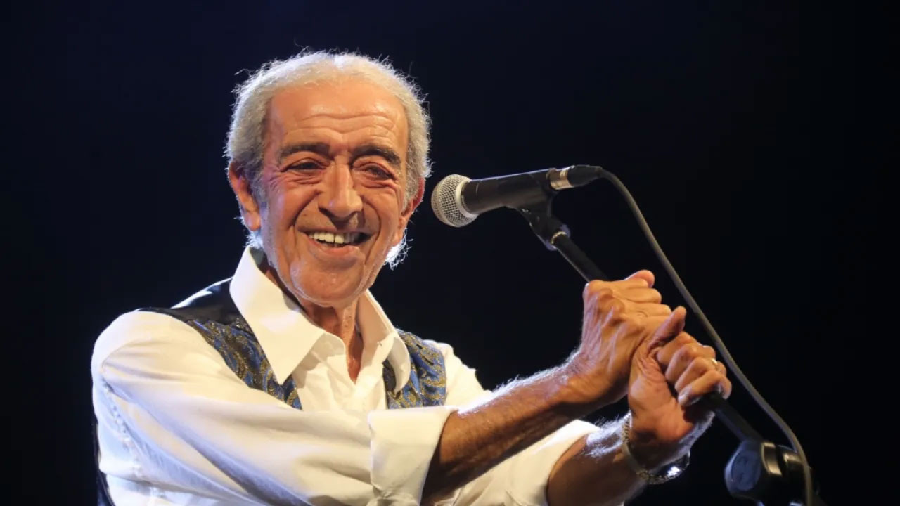 Apar topar hastaneye kaldırılmıştı! Edip Akbayram entübe edildi