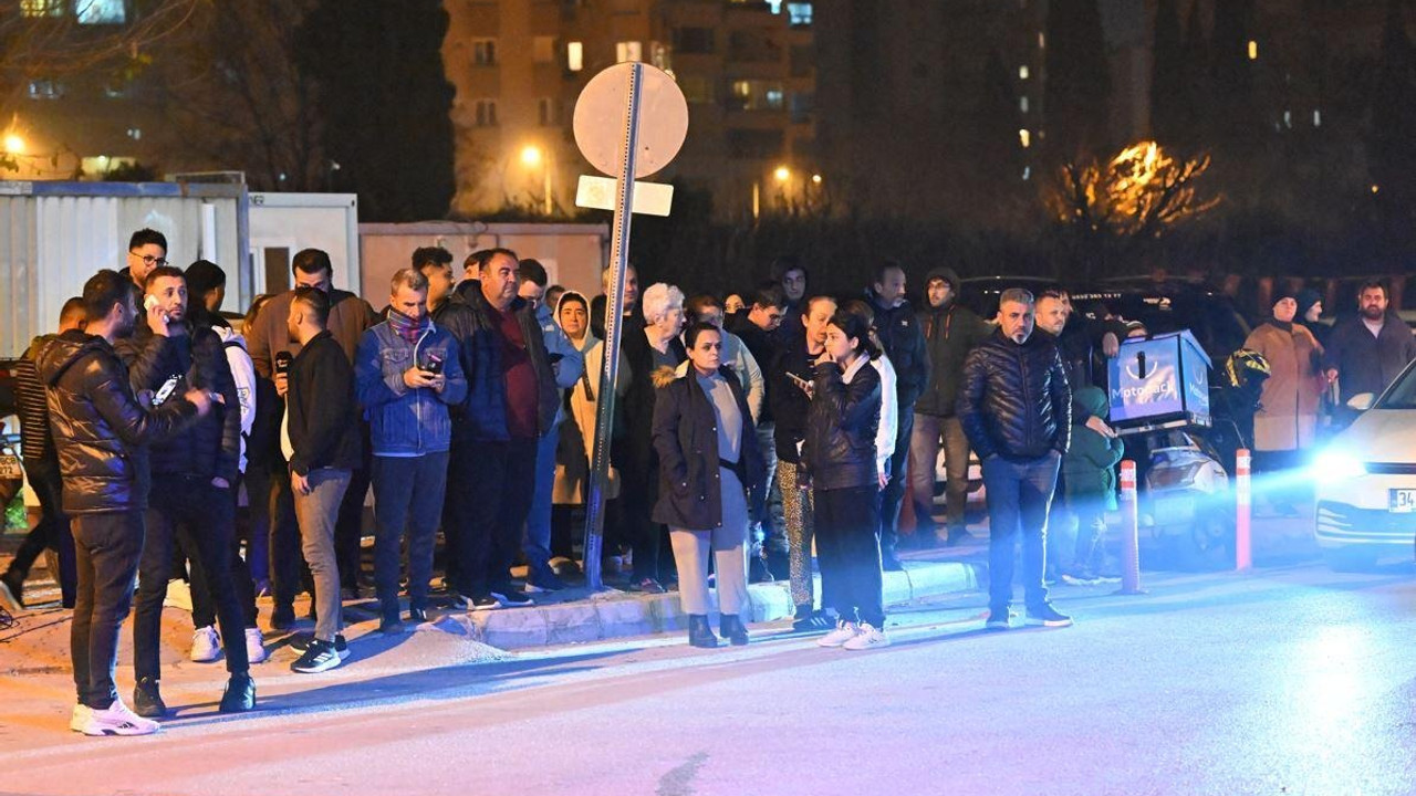Ferdi Tayfur hayranları hastane önüne akın etti: Gözyaşlarını tutamadılar!