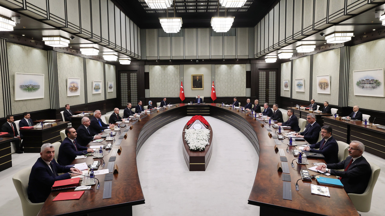 Kabine toplandı! Memur ve emekli maaşları gündemde
