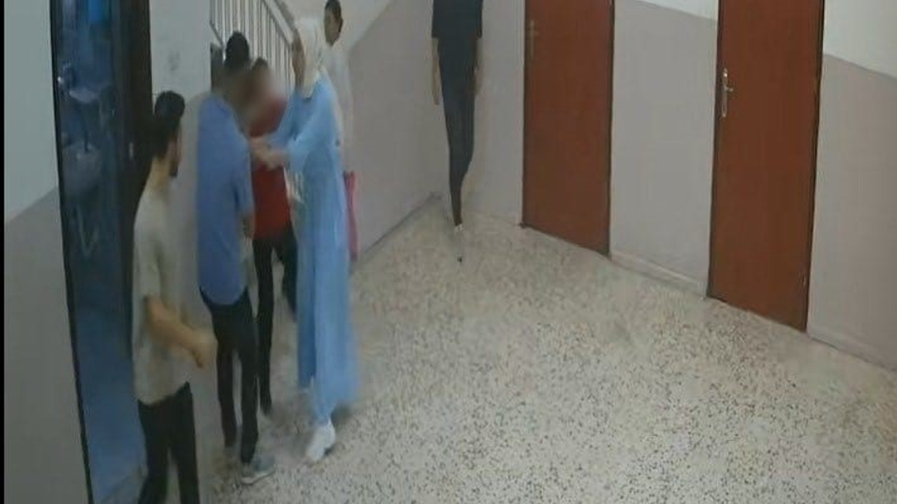 Kardeşini okuldan almak istemişti! Öğretmenlere saldıran veliye hapis